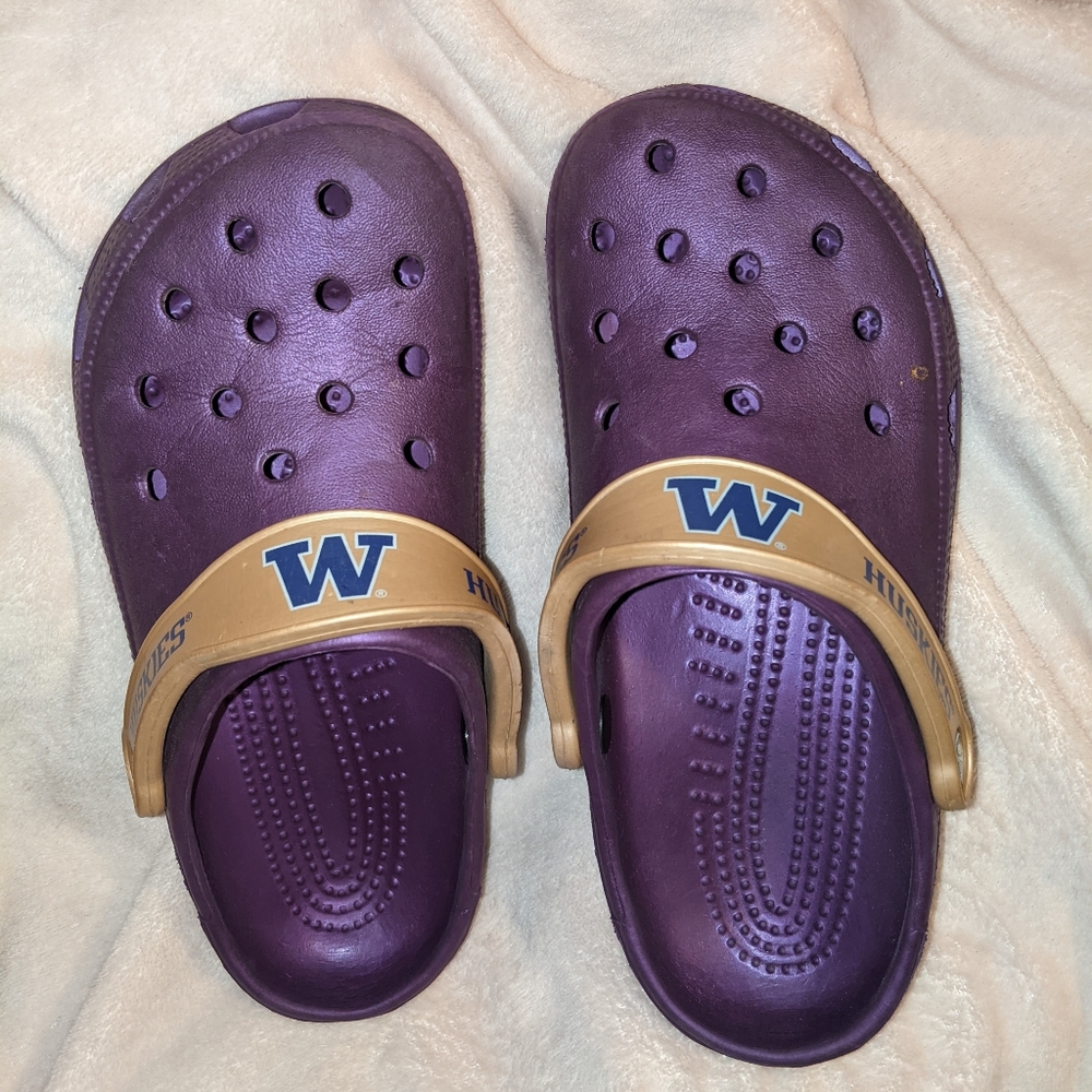 University of Washington Crocs Women's Size 8